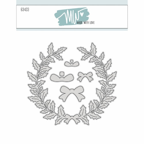 Made With Love - Die Holly Wreath - 63433