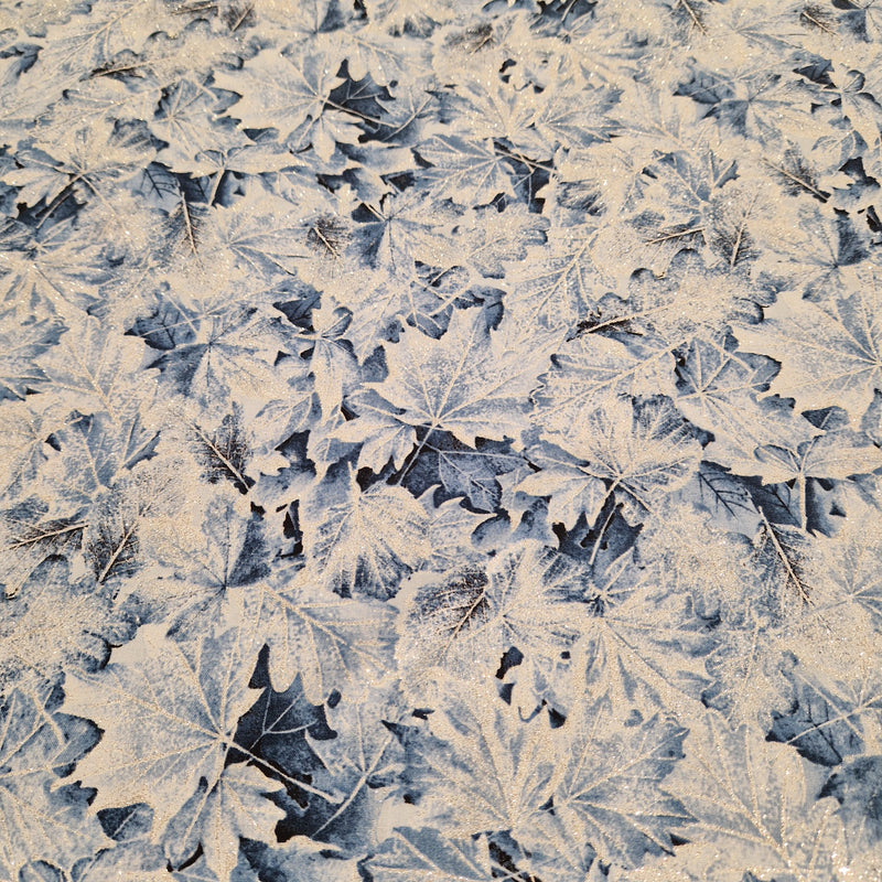 Timeless Treasures - Patchworkstof Ice Blue - CM7831